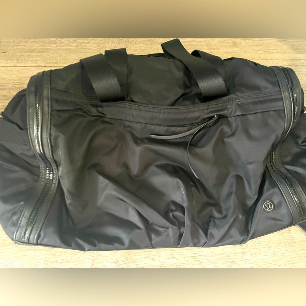 Lululemon gym bag